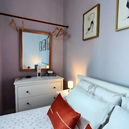 Casa Shardana * Lisbon